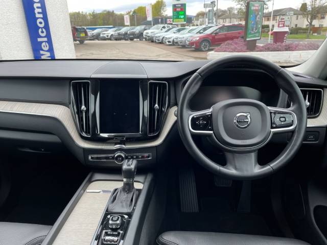 2019 Volvo XC60 2.0 D4 INSCRIPTION