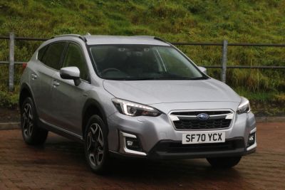 Subaru XV 2.0i e-Boxer SE 5dr Lineartronic Hatchback Petrol / Electric Hybrid Silver at Subaru Used Vehicle Locator Coleshill