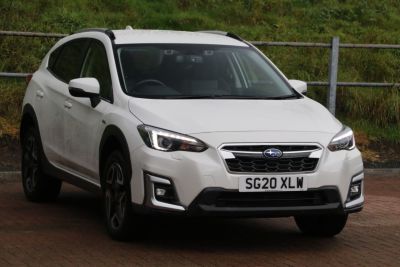 Subaru XV 2.0i e-Boxer SE 5dr Lineartronic Hatchback Petrol / Electric Hybrid White at Subaru Used Vehicle Locator Coleshill