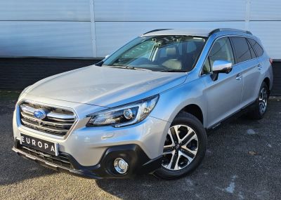 Subaru Outback 2.5i SE 5dr Lineartronic Estate Petrol Ice Silver at Subaru Used Vehicle Locator Coleshill