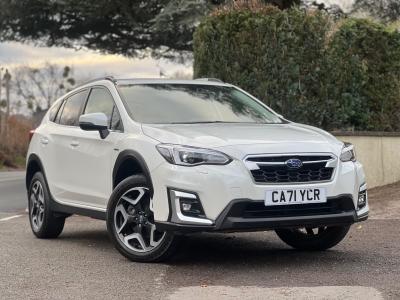 Subaru XV 2.0i e-Boxer SE 5dr Lineartronic Hatchback Petrol/Electric Hybrid WHITE at Subaru Used Vehicle Locator Coleshill