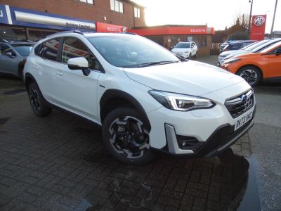 Subaru XV 2.0i e-Boxer SE Premium 5dr Lineartronic Hatchback Petrol/Electric Hybrid WHITE at Subaru Used Vehicle Locator Coleshill