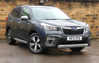 Subaru Forester 2.0i e-Boxer XE Premium 5dr Lineartronic Estate Petrol/Electric Hybrid GREY at Subaru Used Vehicle Locator Coleshill