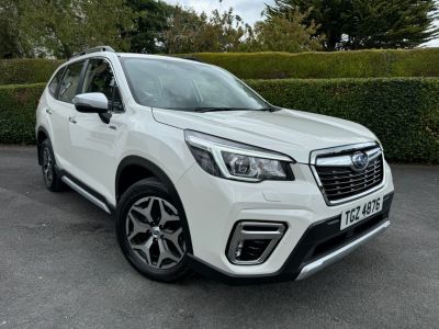 Subaru Forester 2.0i e-Boxer XE 5dr Lineartronic Estate Petrol/Electric Hybrid WHITE at Subaru Used Vehicle Locator Coleshill