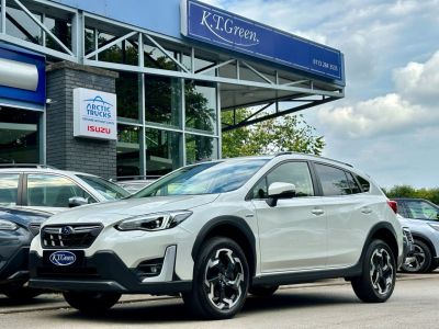 Subaru XV 2.0 I SE 5d 148 BHP Hatchback Hybrid WHITE at Subaru Used Vehicle Locator Coleshill