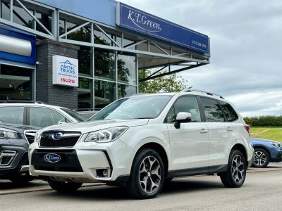 Subaru Forester 2.0 I XT 5d 237 BHP Estate Petrol WHITE at Subaru Used Vehicle Locator Coleshill