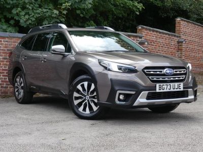 Subaru Outback 2.5i Touring 5dr Lineartronic Estate Petrol Gold at Subaru Used Vehicle Locator Coleshill