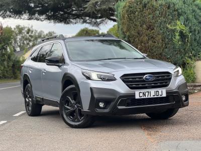 Subaru Outback 2.5i Field 5dr Lineartronic Estate Petrol SILVER at Subaru Used Vehicle Locator Coleshill