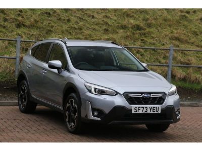 Subaru XV 2.0i e-Boxer SE 5dr Lineartronic Hatchback Petrol / Electric Hybrid Silver at Subaru Used Vehicle Locator Coleshill