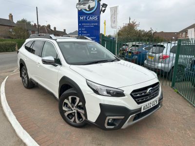 Subaru Outback 2.5i Touring 5dr Lineartronic Estate Petrol WHITE at Subaru Used Vehicle Locator Coleshill