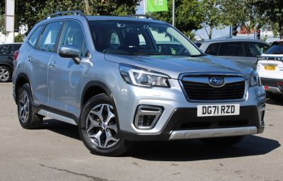 Subaru Forester 2.0i e-Boxer XE 5dr Lineartronic Estate Petrol/Electric Hybrid SILVER at Subaru Used Vehicle Locator Coleshill