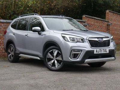 Subaru Forester 2.0i e-Boxer XE Premium 5dr Lineartronic Estate Petrol / Electric Hybrid Silver at Subaru Used Vehicle Locator Coleshill