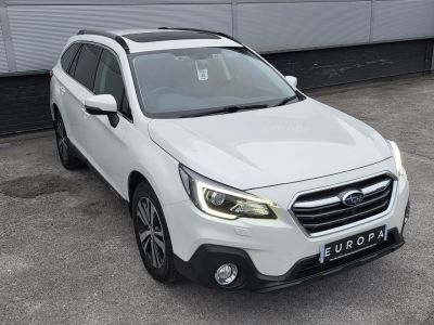 Subaru Outback 2.5i SE Premium 5dr Lineartronic Estate Petrol Crystal White Pearl at Subaru Used Vehicle Locator Coleshill