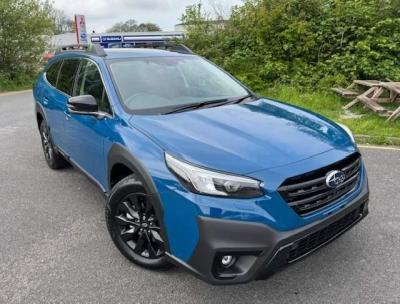 Subaru Outback 2.5i Touring Lineartronic 4WD Euro 6 (s/s) 5dr Estate Petrol Geysher Blue at Subaru Used Vehicle Locator Coleshill