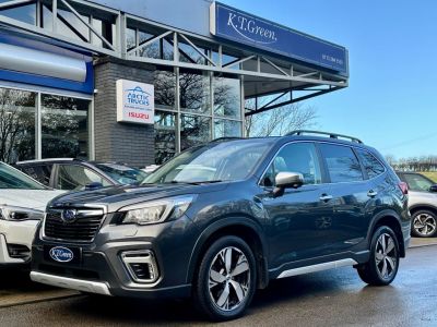 Subaru Forester 2.0 e-Boxer XE Premium SUV 5dr Petrol Hybrid Lineartronic 4WD Euro 6 (s/s) (150 ps) SUV Hybrid GREY at Subaru Used Vehicle Locator Coleshill