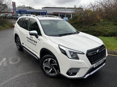 Subaru Forester 2.0i e-Boxer XE Premium 5dr Lineartronic Estate Petrol/Electric Hybrid WHITE at Subaru Used Vehicle Locator Coleshill