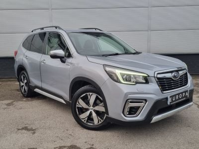 Subaru Forester 2.0i e-Boxer XE Premium 5dr Lineartronic Estate Petrol / Electric Hybrid Silver at Subaru Used Vehicle Locator Coleshill