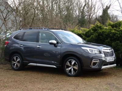 Subaru Forester 2.0i e-Boxer XE Premium 5dr Lineartronic Estate Petrol / Electric Hybrid Grey at Subaru Used Vehicle Locator Coleshill