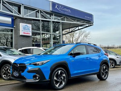 Subaru Crosstrek 2.0 e-Boxer Touring SUV 5dr Petrol Hybrid Lineartronic 4WD Euro 6 (s/s) (136 ps) SUV Hybrid BLUE at Subaru Used Vehicle Locator Coleshill