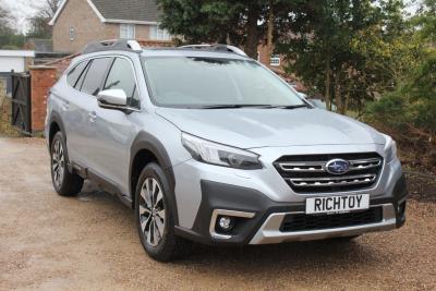 Subaru Outback 2.5i Touring Lineartronic 4WD Euro 6 (s/s) 5dr Estate Petrol at Subaru Used Vehicle Locator Coleshill