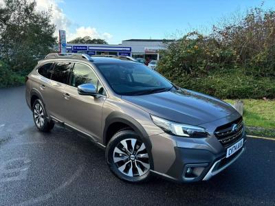 Subaru Outback 2.5i Touring 5dr Lineartronic Estate Petrol GOLD at Subaru Used Vehicle Locator Coleshill