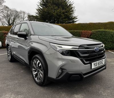 Subaru Forester 0.0 2.0i TOURING AWD SUV Petrol / Electric Hybrid River Rock Pearlescent at Subaru Used Vehicle Locator Coleshill