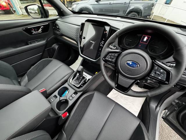 2025 Subaru Forester 0.0 2.0i TOURING AWD