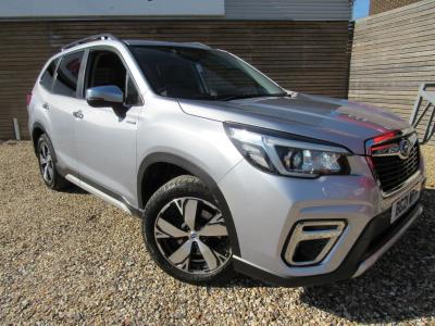 Subaru Forester 2.0i e-Boxer XE Premium 5dr Lineartronic Estate Petrol/Electric Hybrid SILVER at Subaru Used Vehicle Locator Coleshill