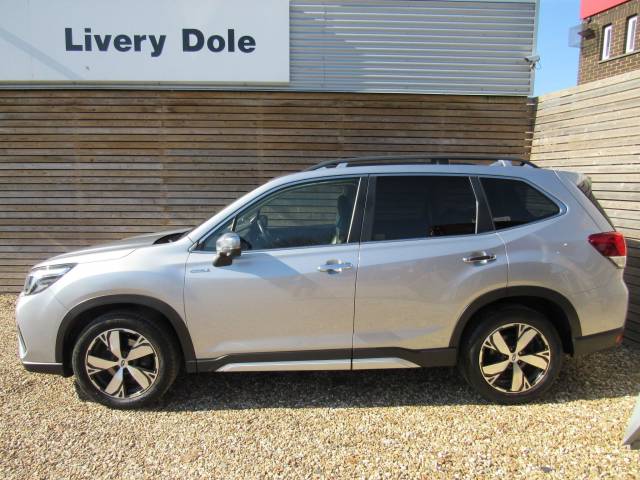 2021 Subaru Forester 2.0i e-Boxer XE Premium 5dr Lineartronic