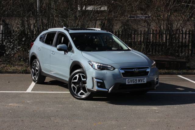 Subaru XV 2.0i e-Boxer SE Premium 5dr Lineartronic Hatchback Hybrid Grey