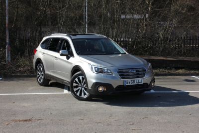 Subaru Outback 2.5i SE Premium 5dr Lineartronic Estate Petrol Gold at Subaru Used Vehicle Locator Coleshill