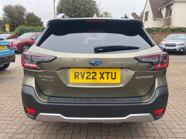 2022 Subaru Outback 2.5i Touring 5dr Lineartronic