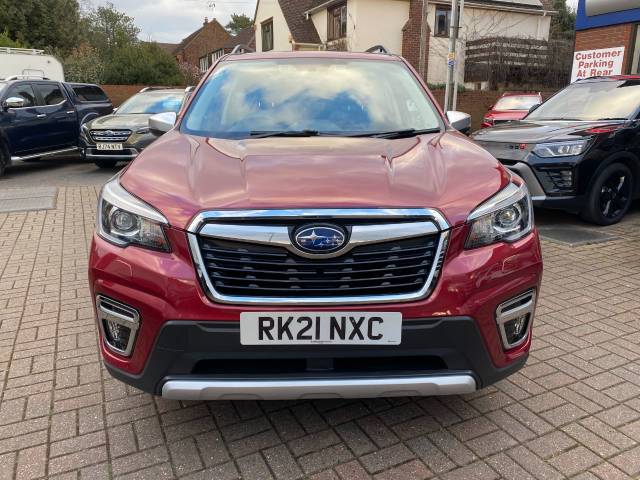 Subaru Forester 2.0i e-Boxer XE Premium 5dr Lineartronic Estate Petrol/Electric Hybrid RED