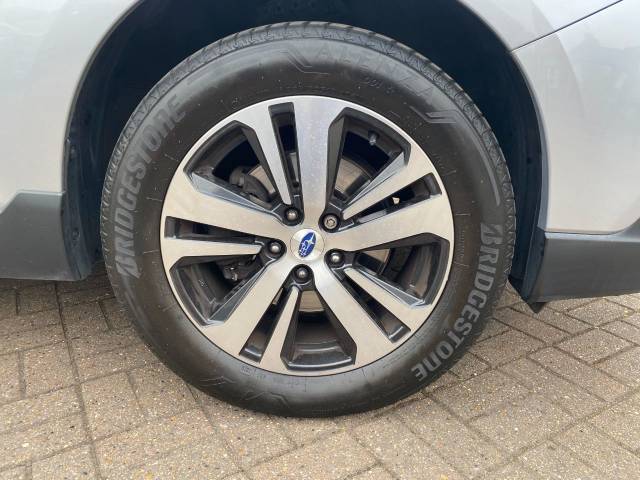 2018 Subaru Outback 2.5i SE Premium 5dr Lineartronic