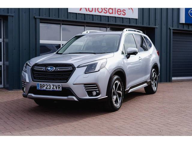 Subaru Forester 2.0i e-Boxer XE Premium 5dr Lineartronic Estate Petrol/Electric Hybrid SILVER