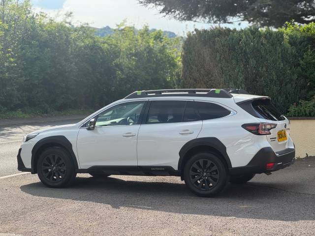 2024 Subaru Outback 2.5i Field 5dr Lineartronic