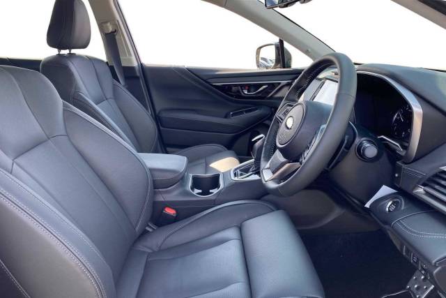 2025 Subaru Outback 2.5i Touring