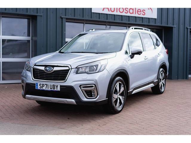 Subaru Forester 2.0i e-Boxer XE Premium 5dr Lineartronic Estate Petrol/Electric Hybrid SILVER