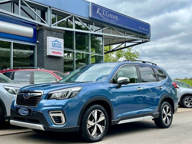Subaru Forester 2.0 i e-Boxer XE Premium SUV 5dr Petrol Hybrid Lineartronic 4WD Euro 6 (s/s) (150 ps) SUV Hybrid BLUE