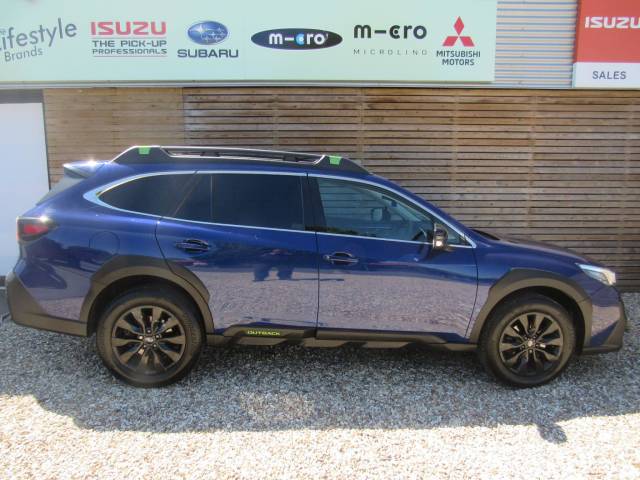2023 Subaru Outback 2.5i Field 5dr Lineartronic