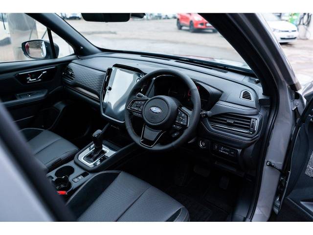 2025 Subaru Forester 2.0i e-Boxer Touring 5dr Lineartronic