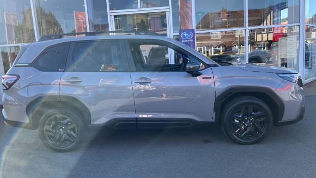 2025 Subaru Forester 2.0i e-Boxer Field 5dr Lineartronic