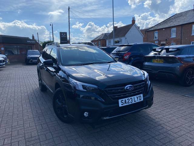 Subaru Outback 2.5i Field 5dr Lineartronic Estate Petrol Black