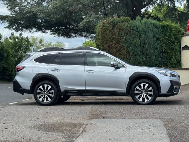 2023 Subaru Outback 2.5i Touring 5dr Lineartronic