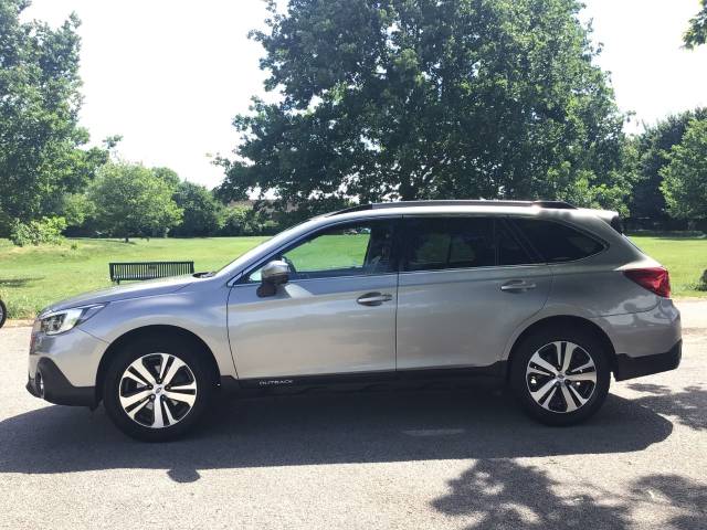 2021 Subaru Outback 2.5i SE Premium 5dr Lineartronic