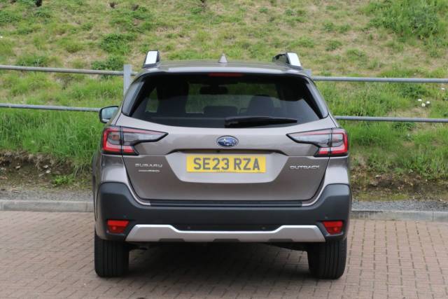 2023 Subaru Outback 2.5i Touring 5dr Lineartronic
