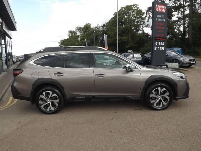 2022 Subaru Outback 2.5i Touring 5dr Lineartronic