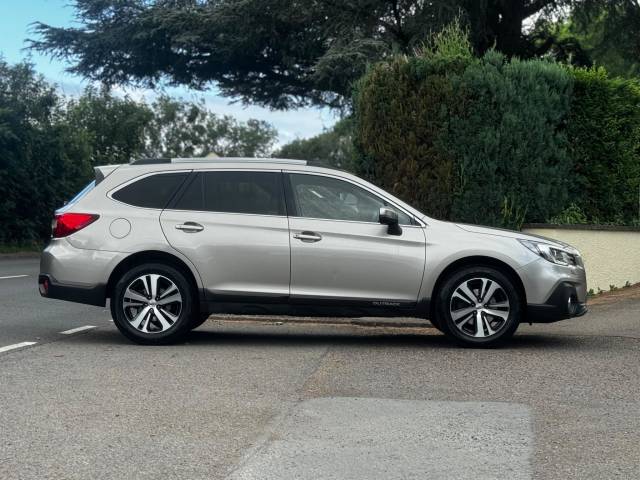 2018 Subaru Outback 2.5i SE 5dr Lineartronic