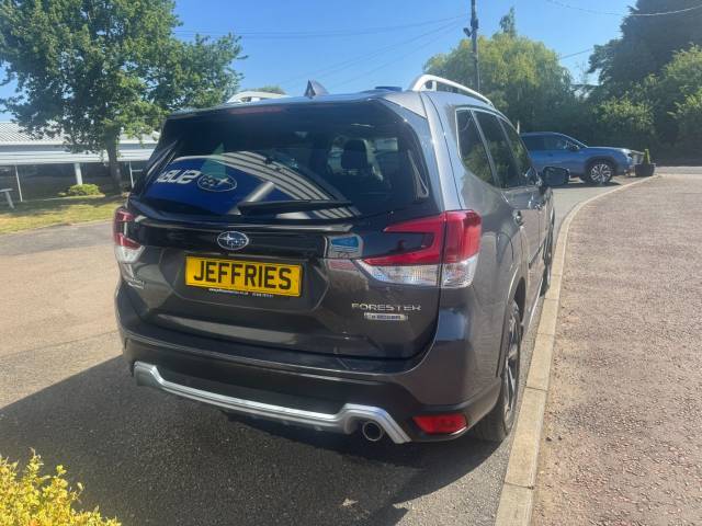 2022 Subaru Forester 2.0i e-Boxer XE Premium 5dr Lineartronic