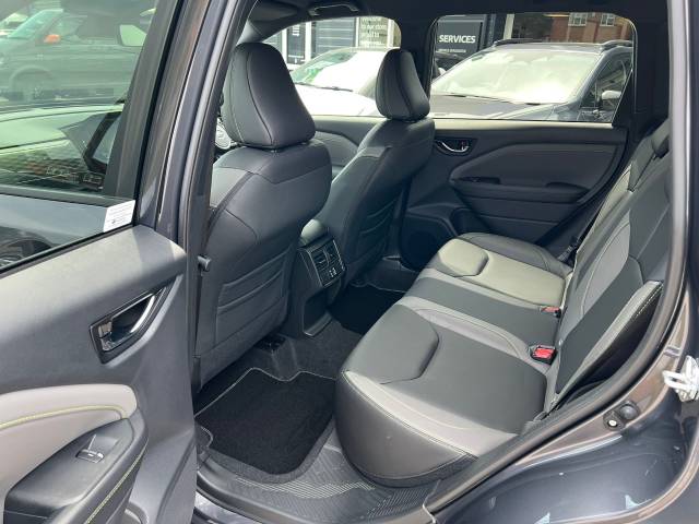 2025 Subaru Forester 2.0i e-Boxer Field 5dr Lineartronic